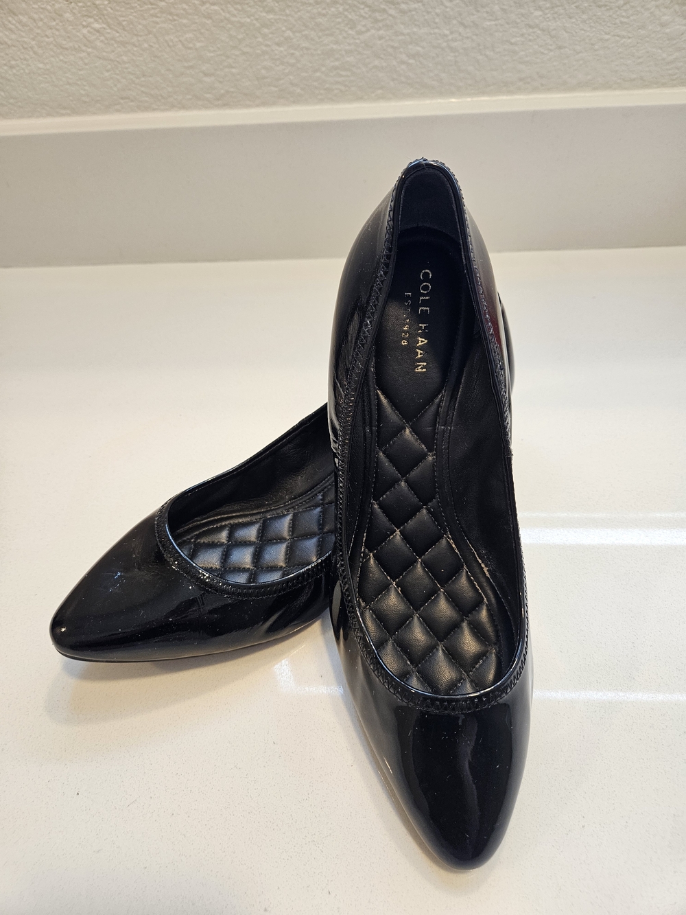 Cole Haan Black Patent Wedge Heels Sz 7.5